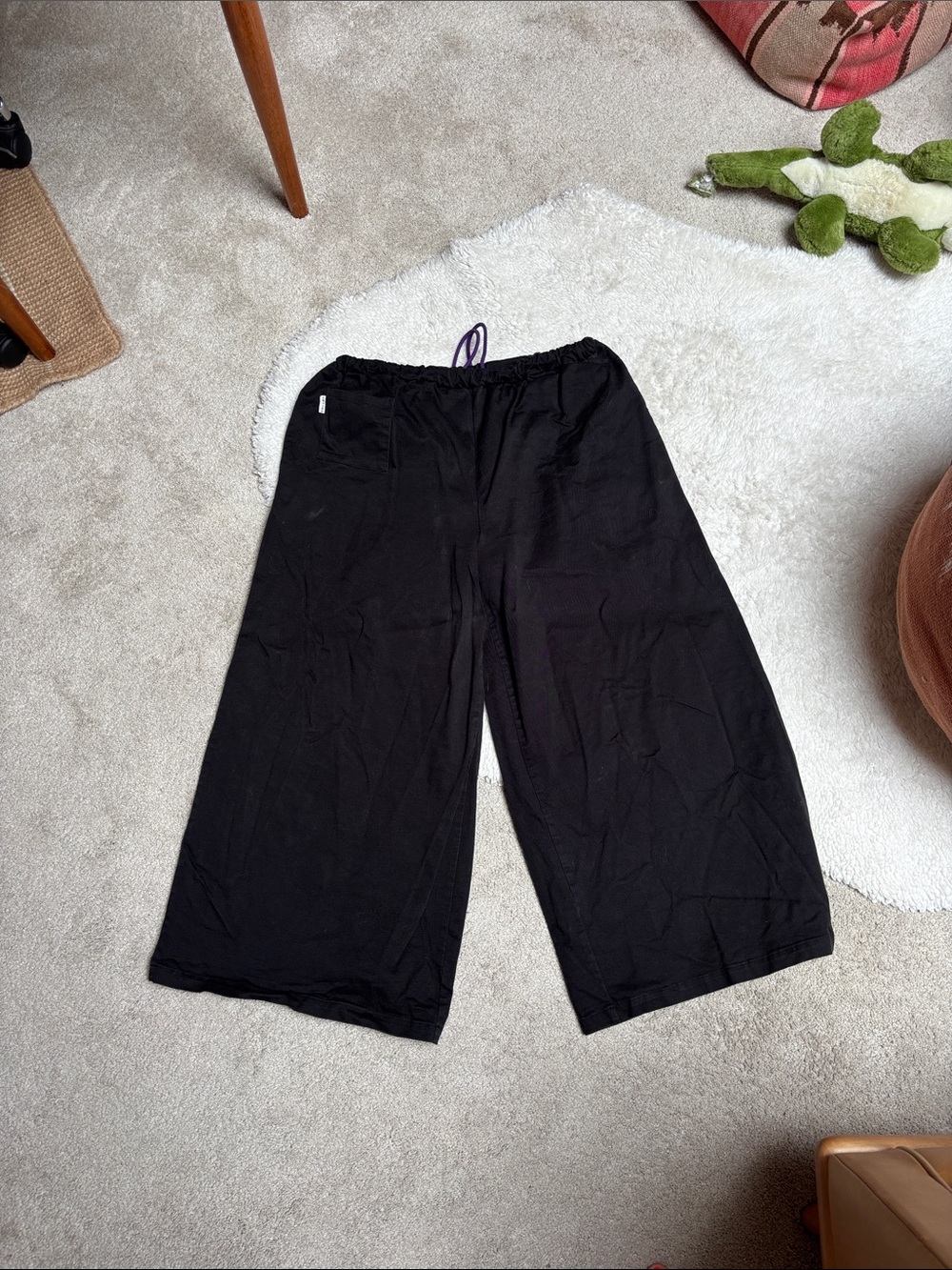 Black Wide-Leg Pull-On Bottoms